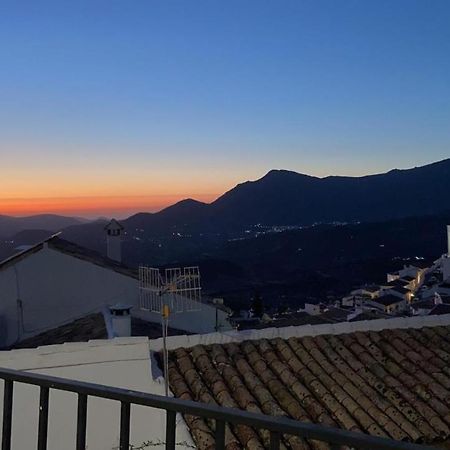 Casa “El Zumaque” En Zahara De La Sierra Villa Kültér fotó